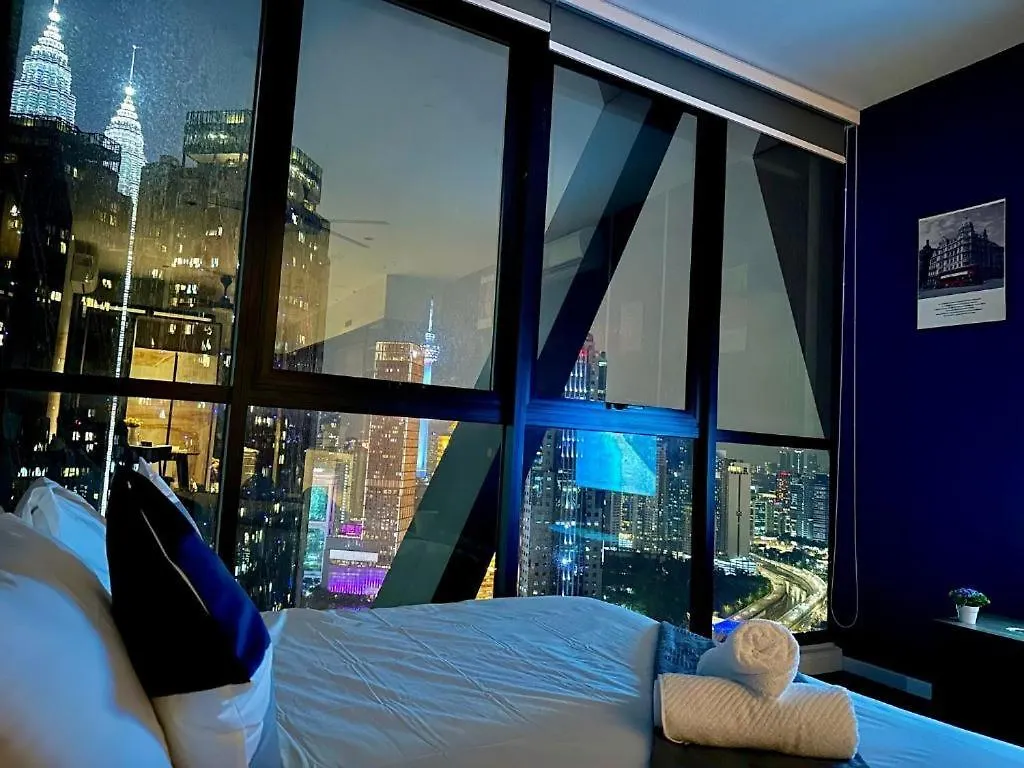 Luxe Sky Scarletz Suit Klcc Kuala Lumpur