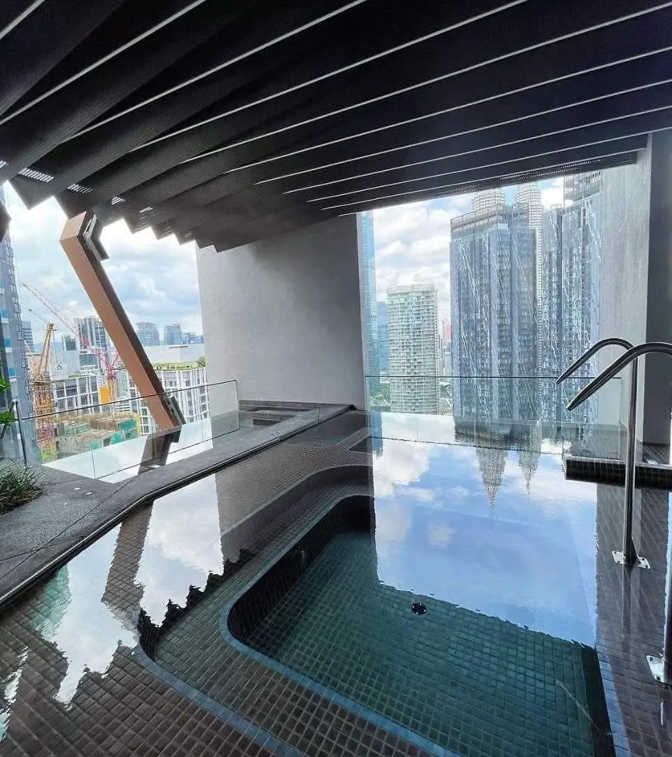 Luxe Sky Scarletz Suit Klcc Kuala Lumpur Apartment